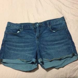 Dark wash Old Navy Jean shorts
